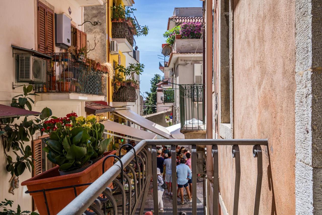 Blondie Taormina Exterior photo